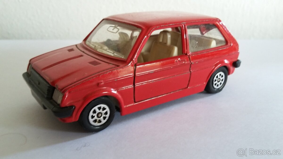 Starý model Corgi Austin Mini Metro