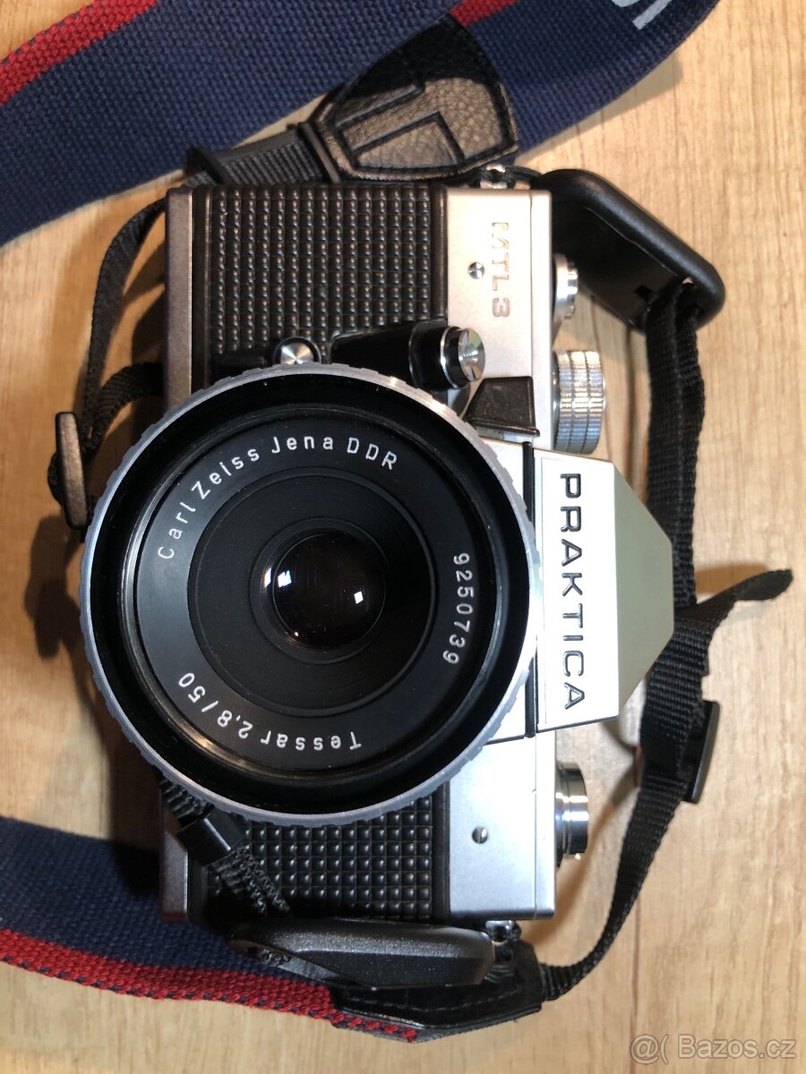 Praktica MTL 3 a Zeiss Tessar 50/2.8