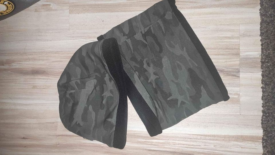 Maskáčový set čepice+nákrčník,vel.cca 10let
