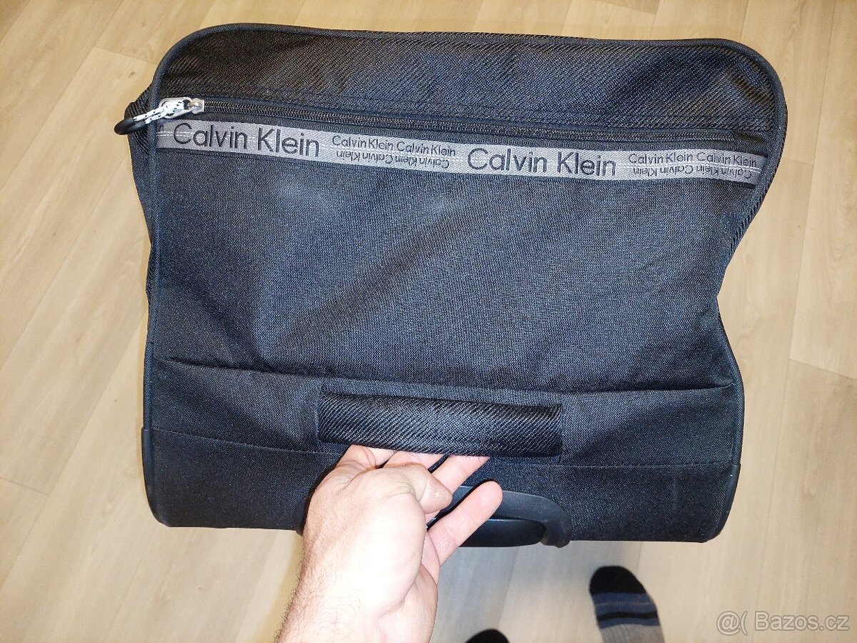 Calvin klein, velka cestovni taška