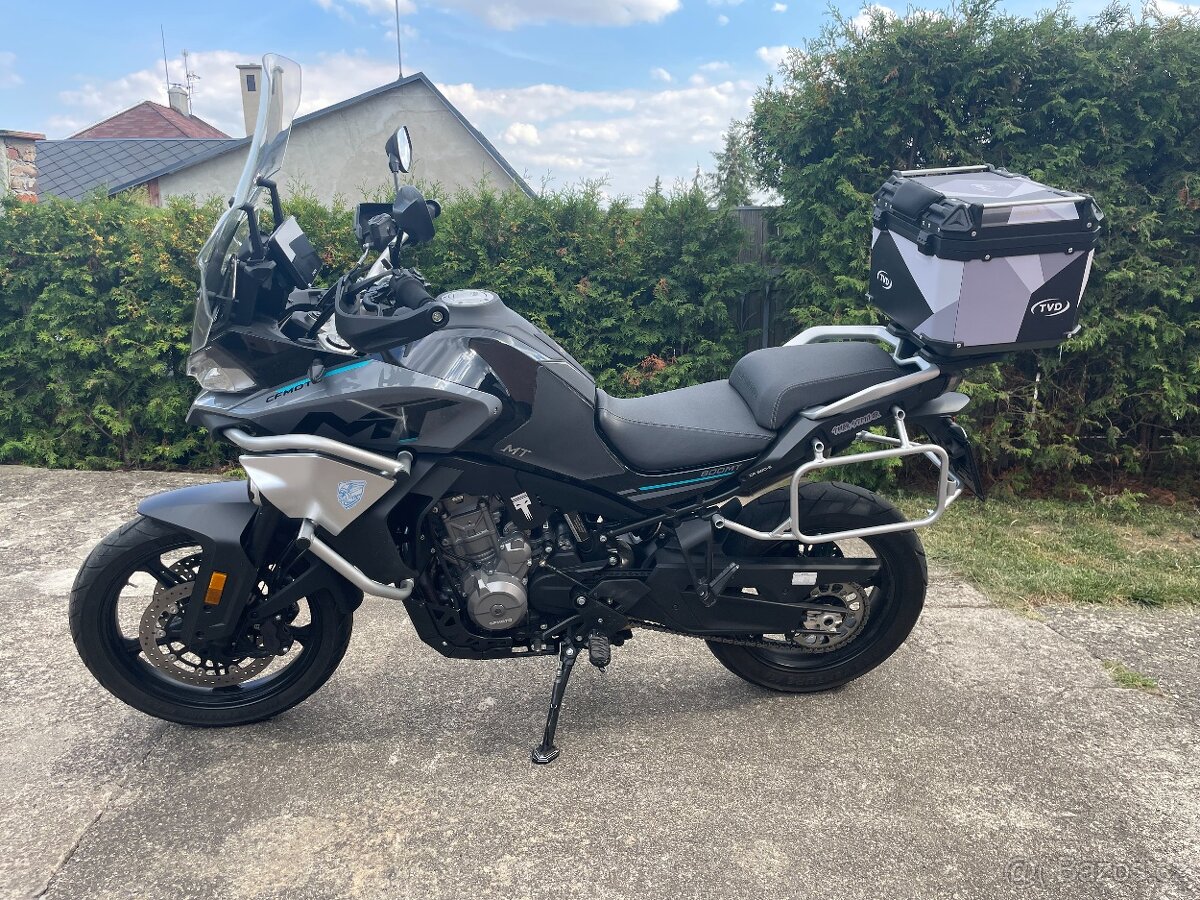 cf moto 800mt Sport r.v 2024, 6600km