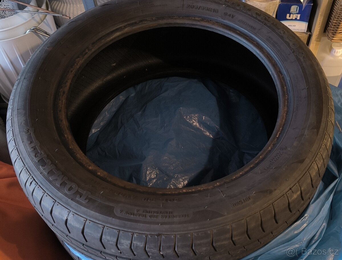 P: Letní pneu 205/55/16