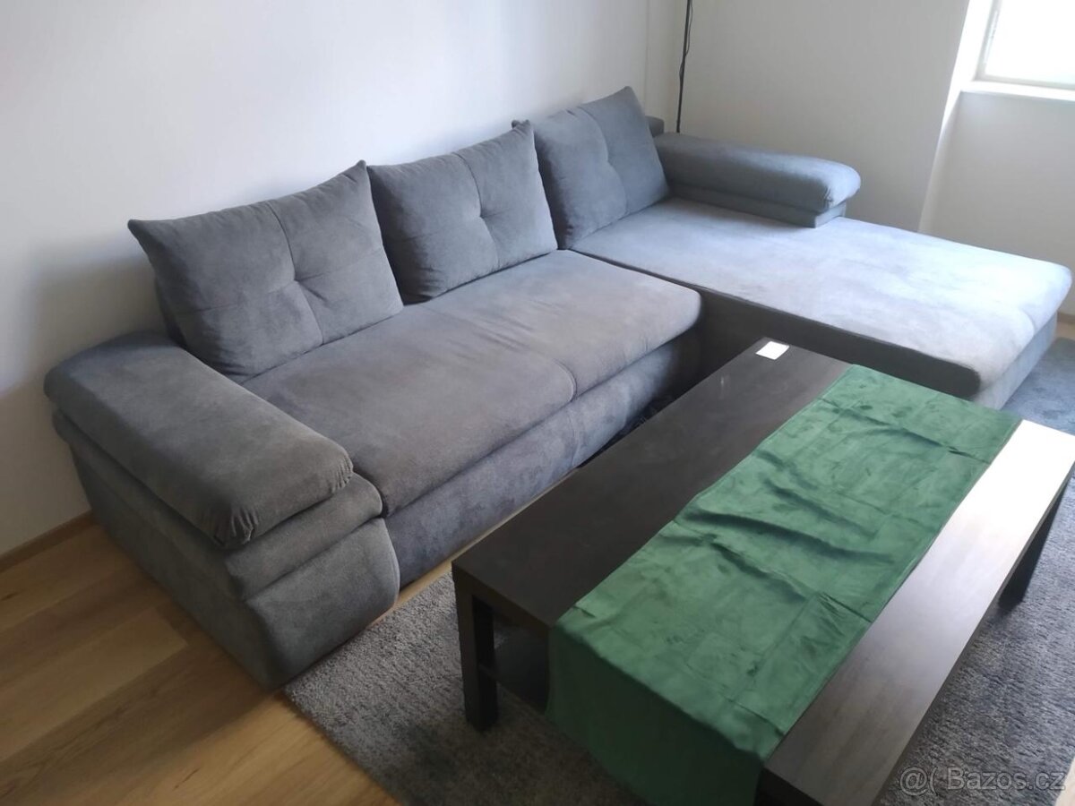 Rozkládací rohová sedačka s úložným prostorem