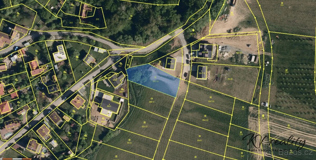 Prodej pozemek k bydlení o CP 1096 m2, Zlín, místní část Luž