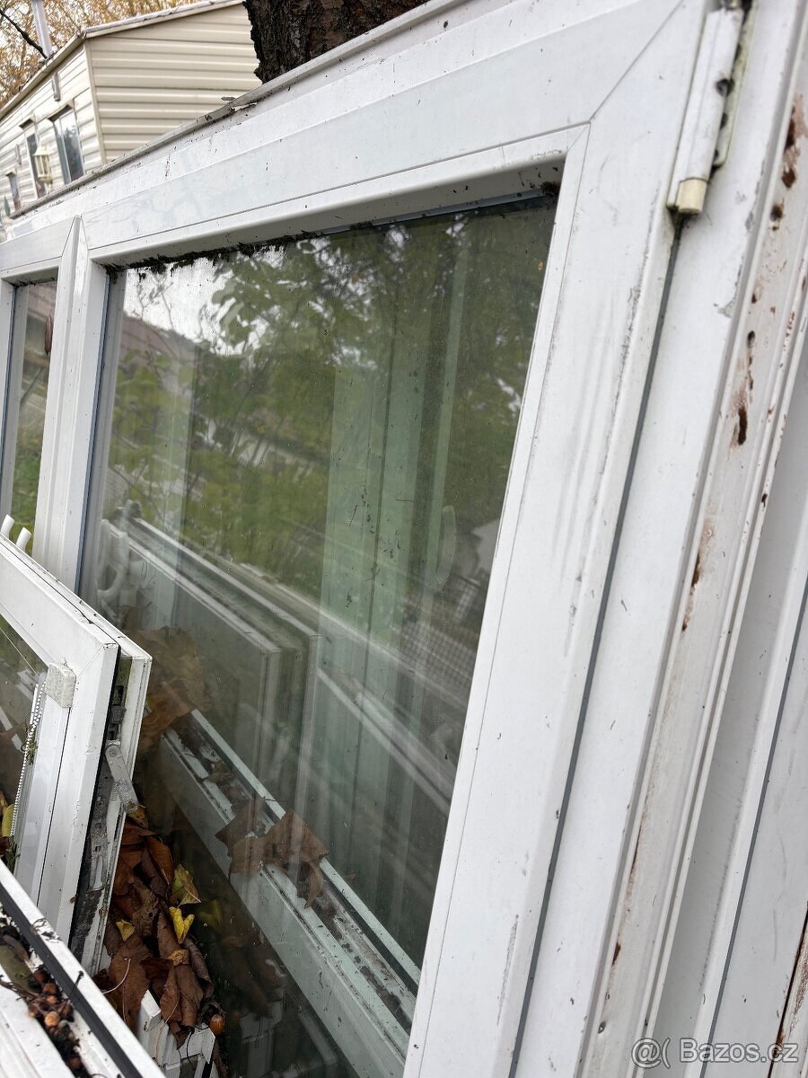 Prodam plastove okna velke