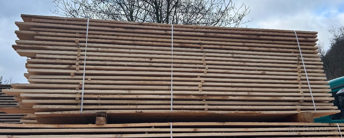 Stavebni prkna 3m