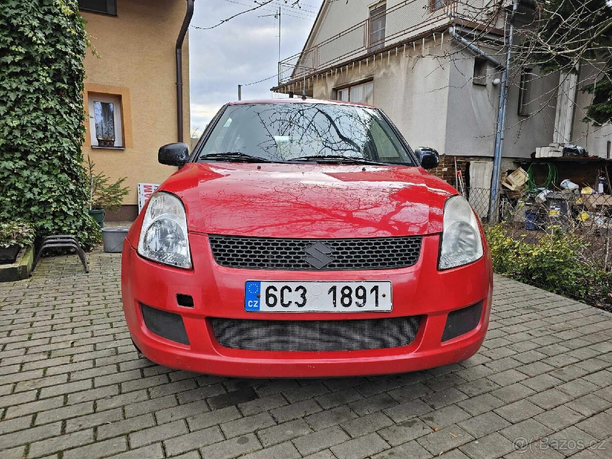 Suzuki swift 1.3i nová STK bez koroze