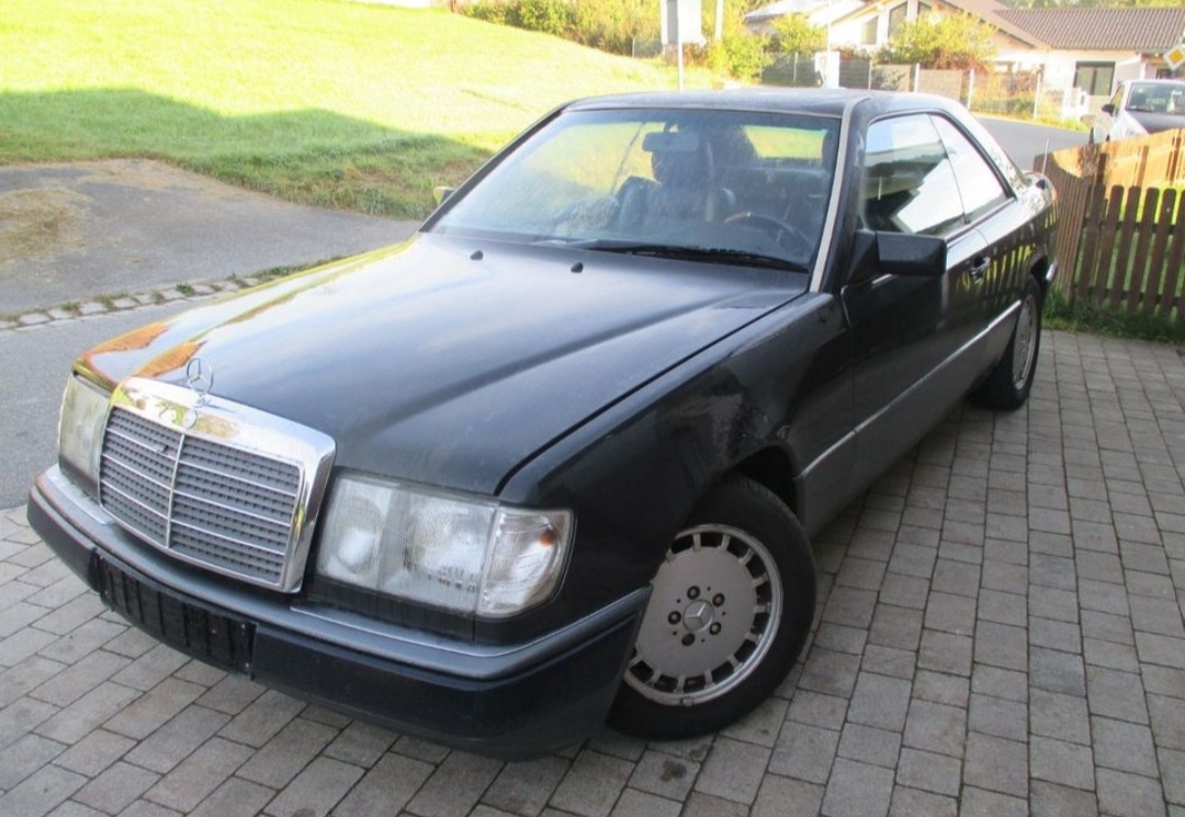 Mercedes-Benz 300CE coupe w124