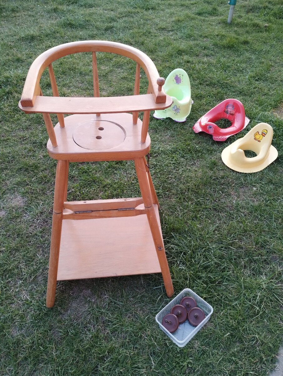 Jídelní židle, nočník, prkénka