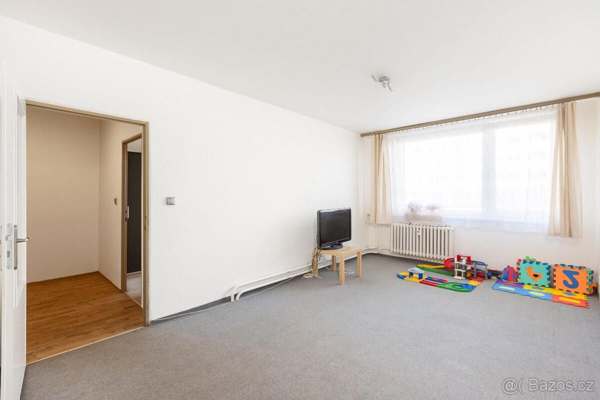 Prodej bytu 2+kk 51 m² Veronské nám., Praha - Horní Měcholup