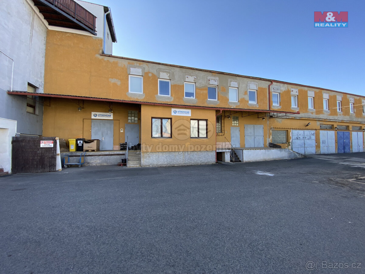 Pronájem skladu, 150 m², Louny, ul. Říční
