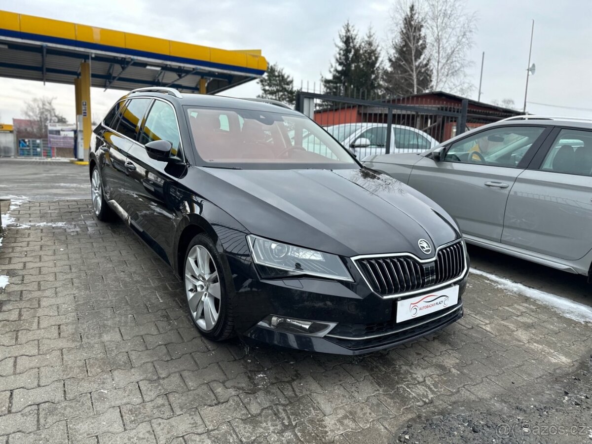 Škoda Superb 2.0TDi 4X4, 140kW, KMERA,