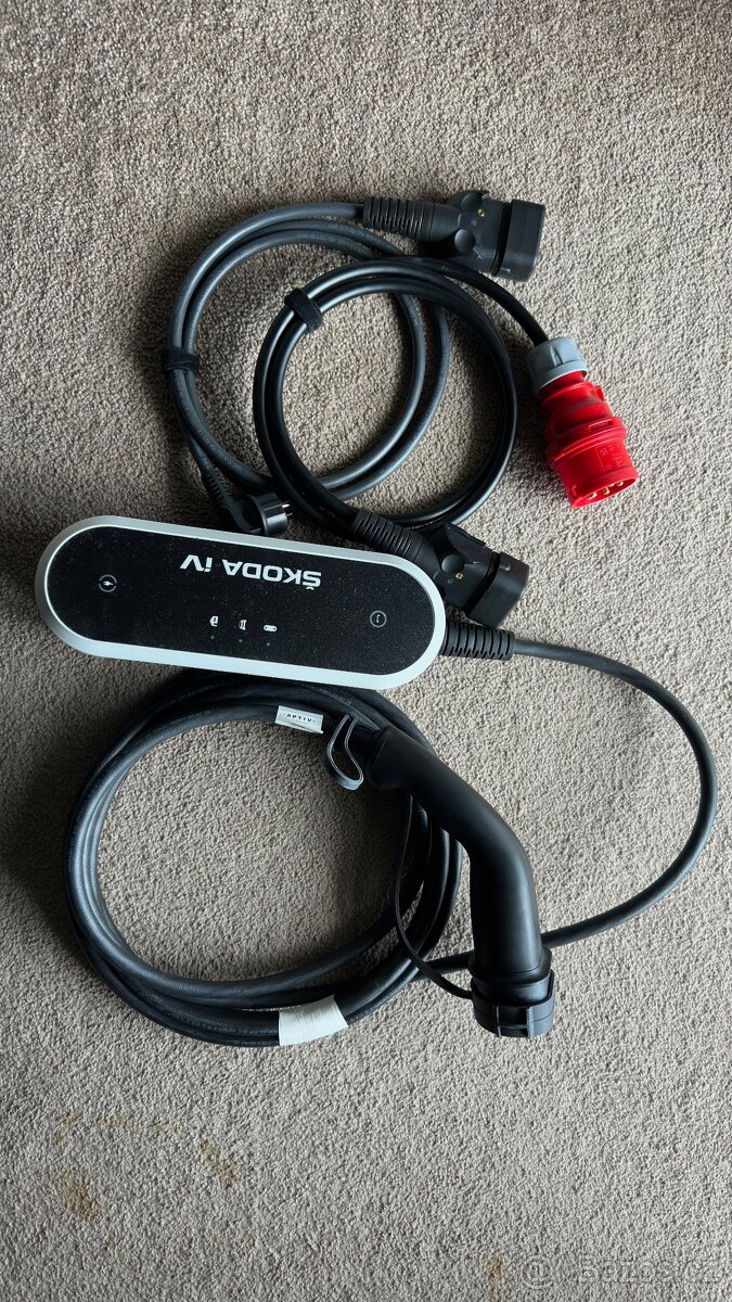 iV Universal Charger 11 kW nabíječka pro elektroauto