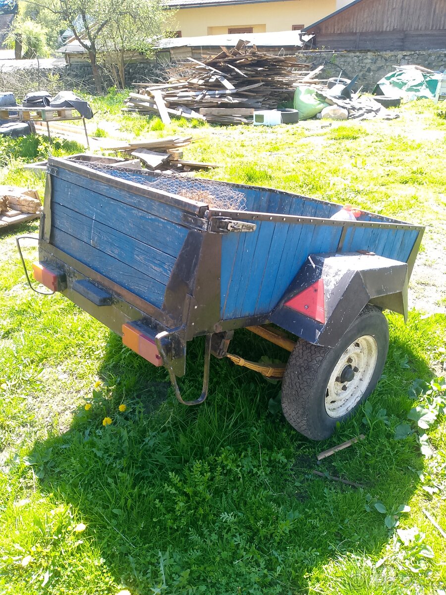Prodám vlek za auto