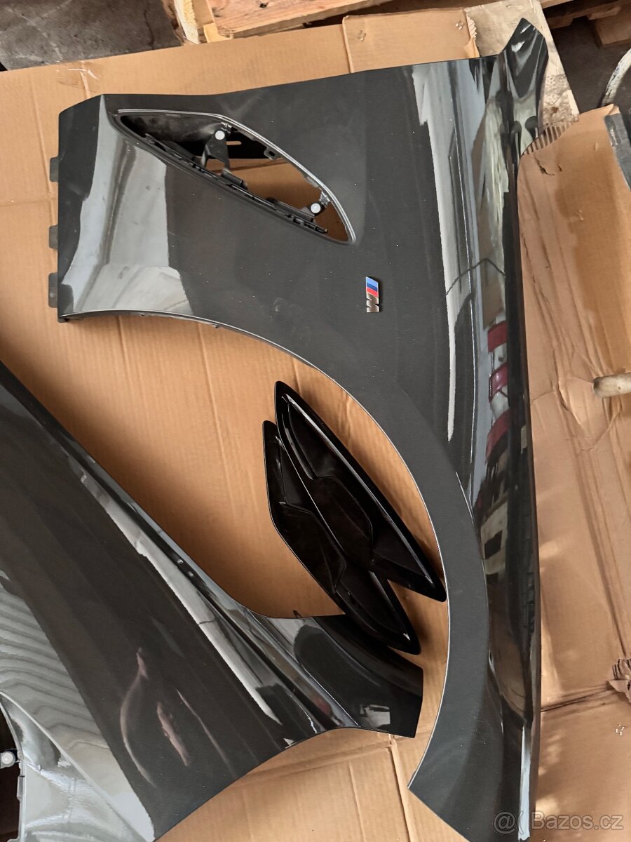 Blatníky BMW 8 G16