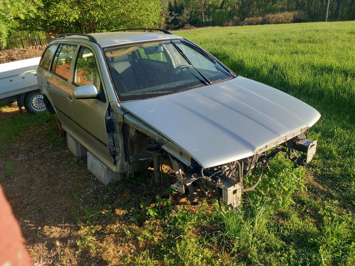 Škoda Octavia 1 díly