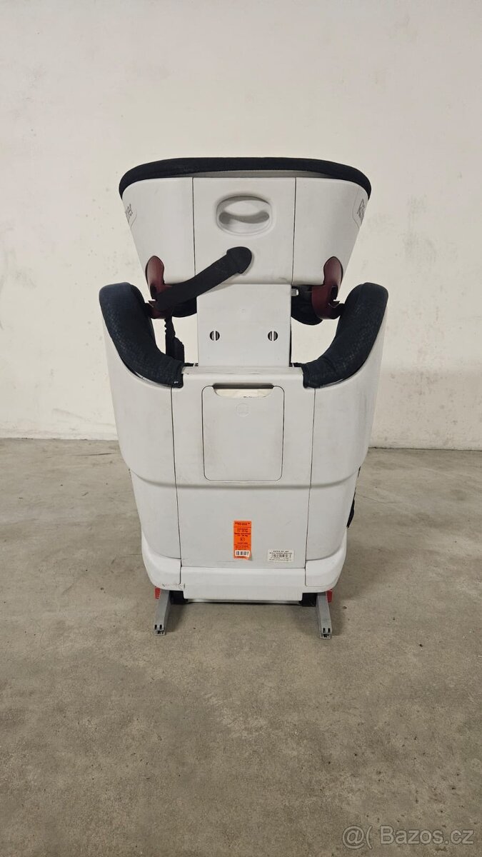 Prodám dětskou autosedačku pro Römer KIDFIX XP