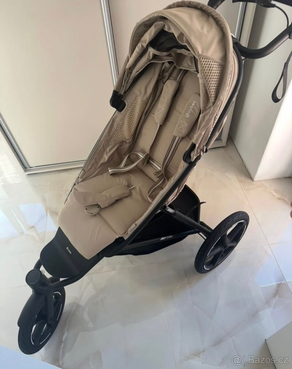 Cybex Avi Spin