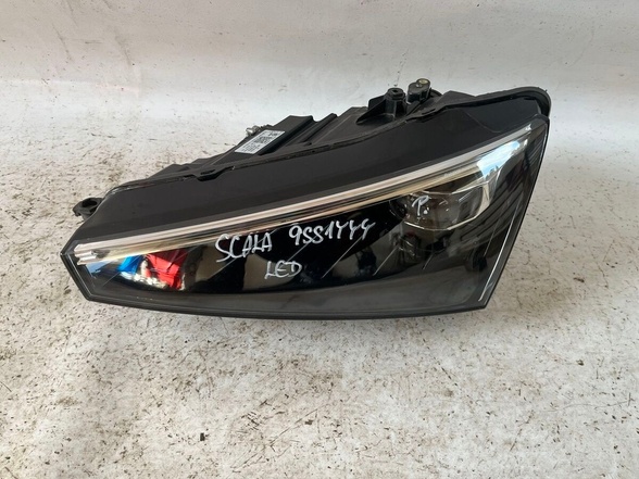 Přední levé led světlo Škoda Scala ((015 A)