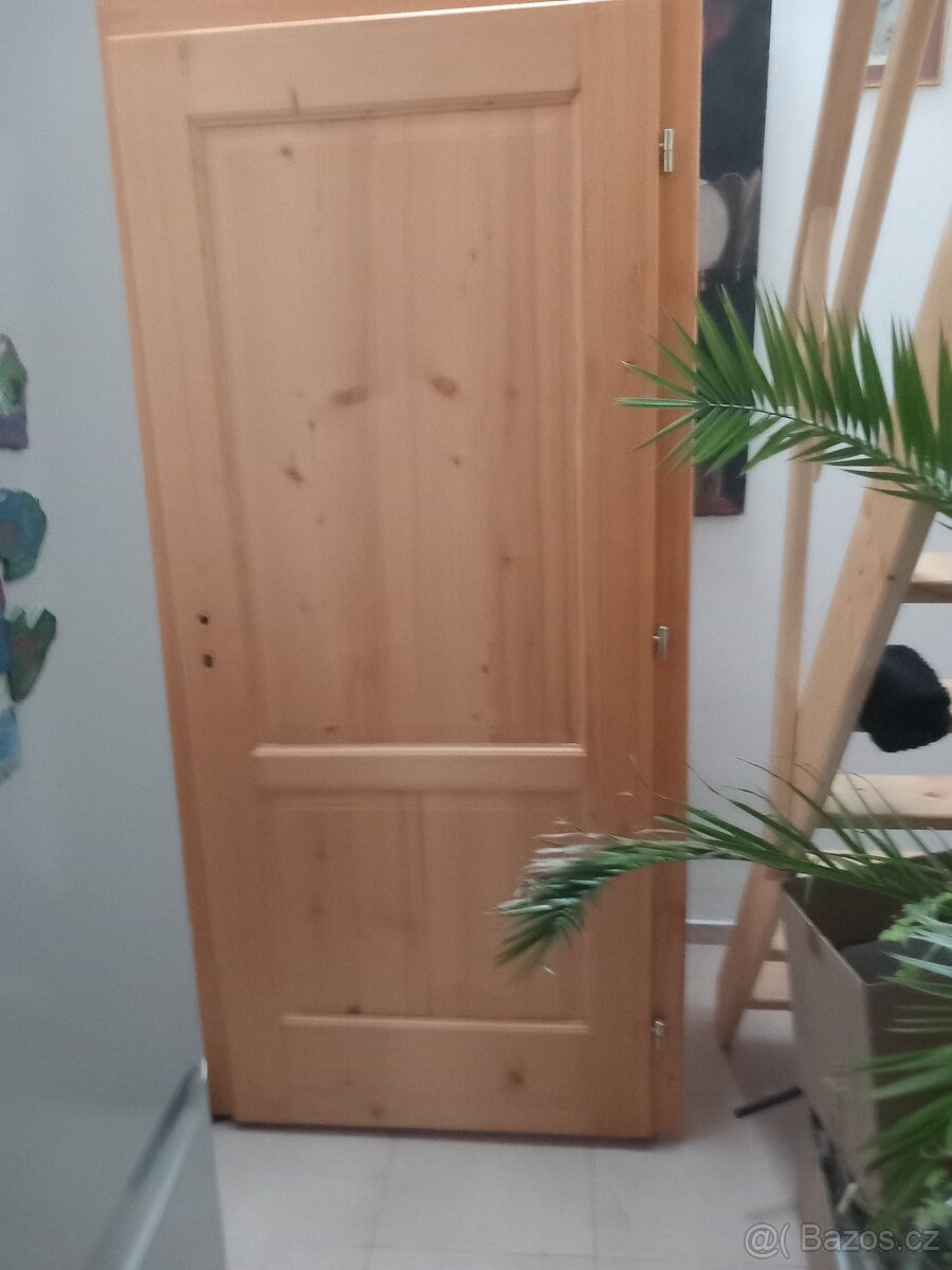 Interiérové dveře