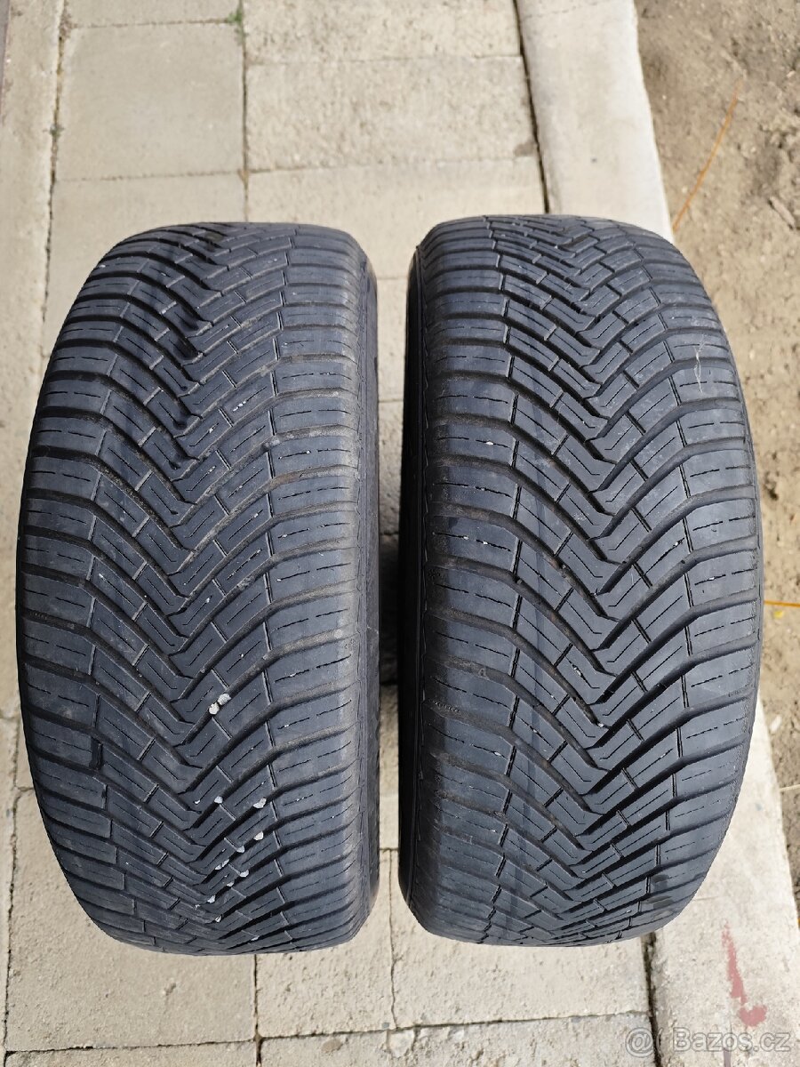 Letní/Celoroční 205/55 R16 Continental