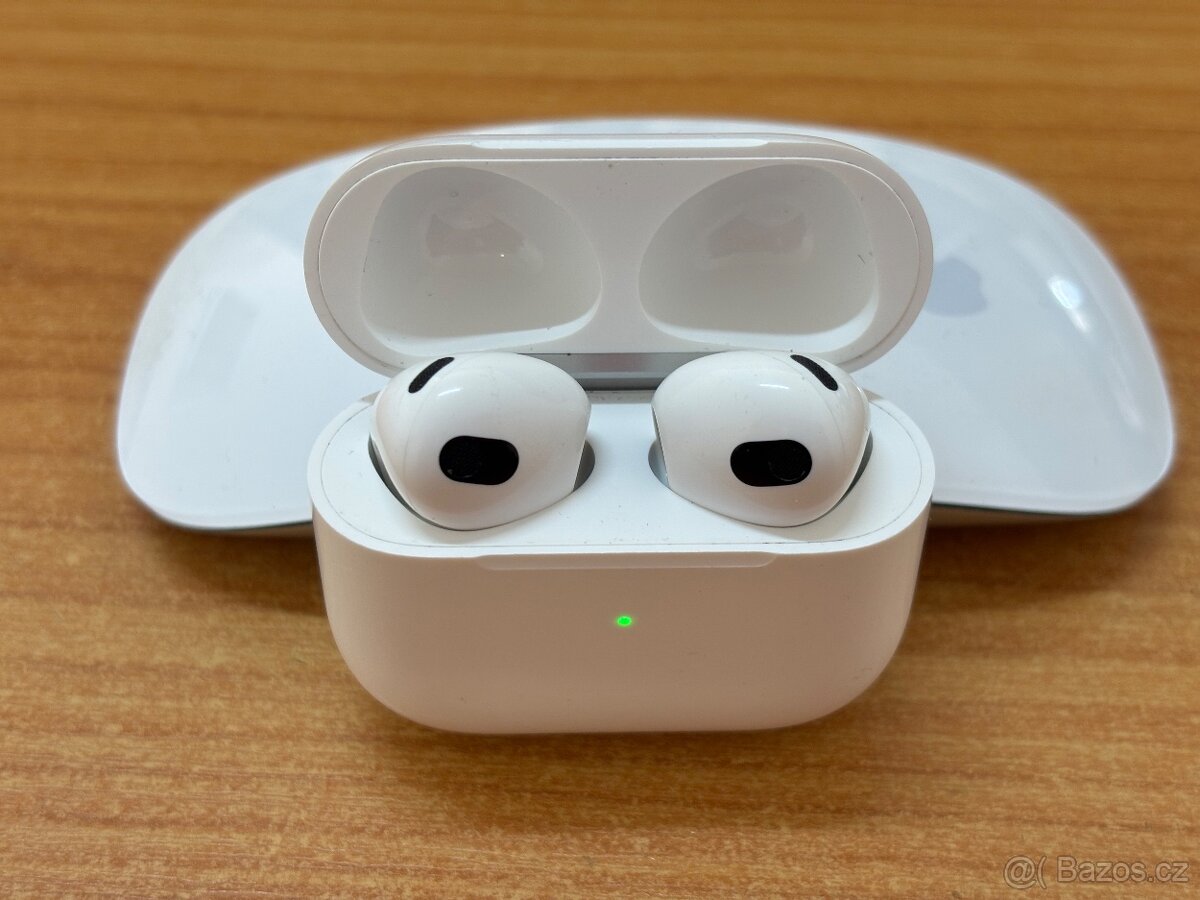 Apple AirPods (3. generace) + nabíječka 20w