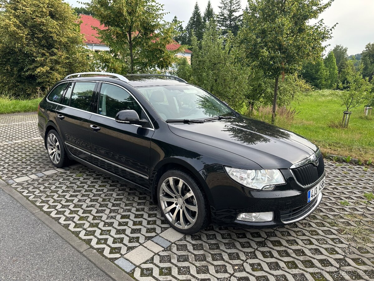 Škoda Superb Combi 2.0 TDI 125 kW 2011