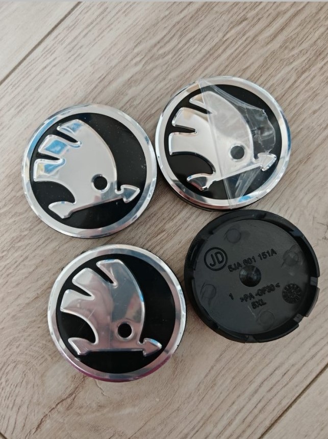 56 mm Stredove krytky poklicky Skoda 5JA601151