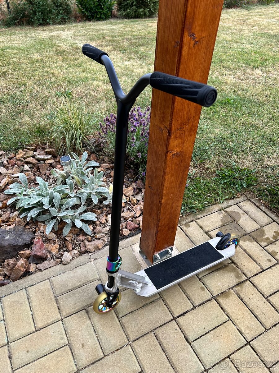 Freestylová koloběžka Exelo MF540 Deer