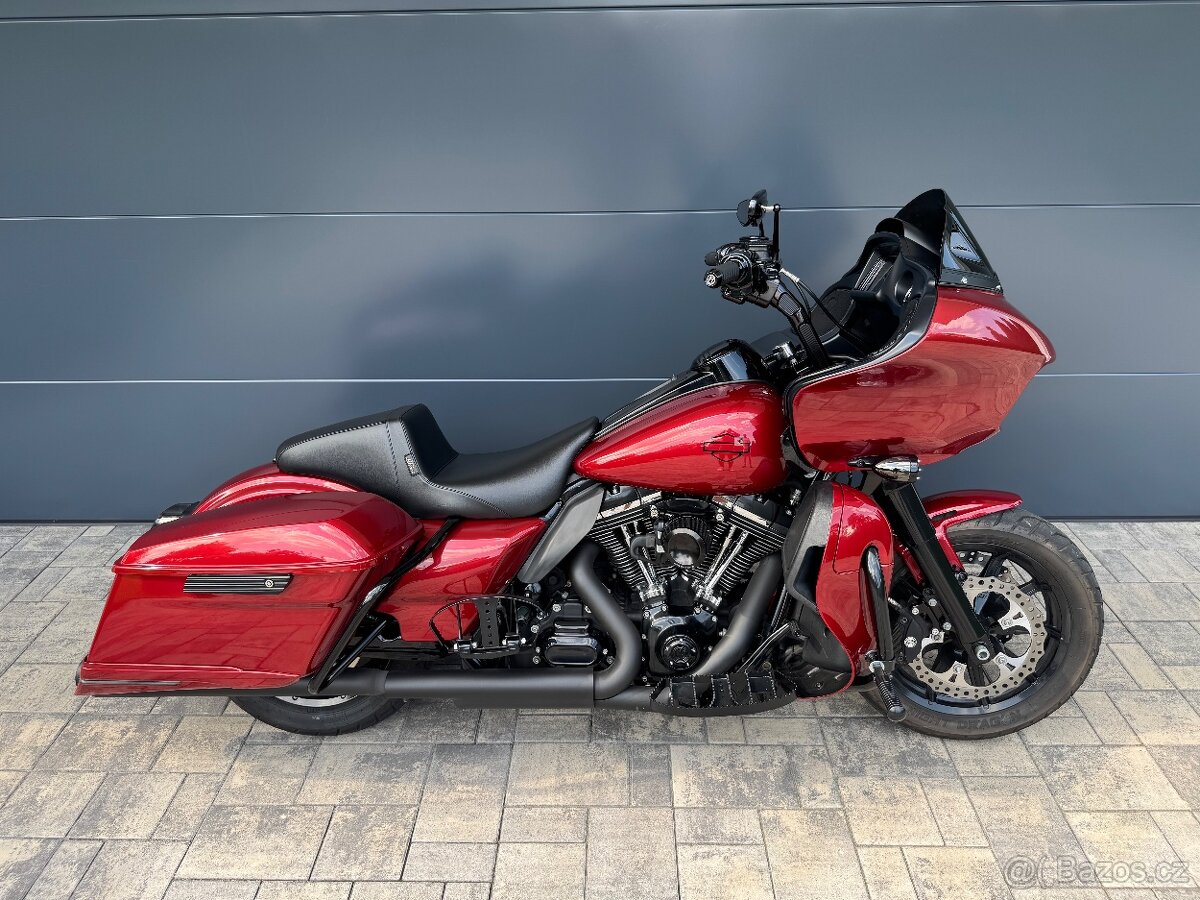 HARLEY DAVIDSON ROAD GLIDE ULTRA