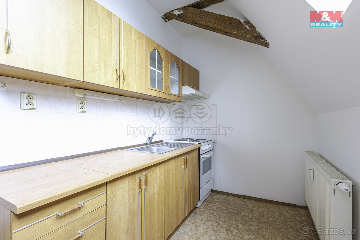 Pronájem bytu 2+kk, 40 m², Nový Bor, ul. Palackého