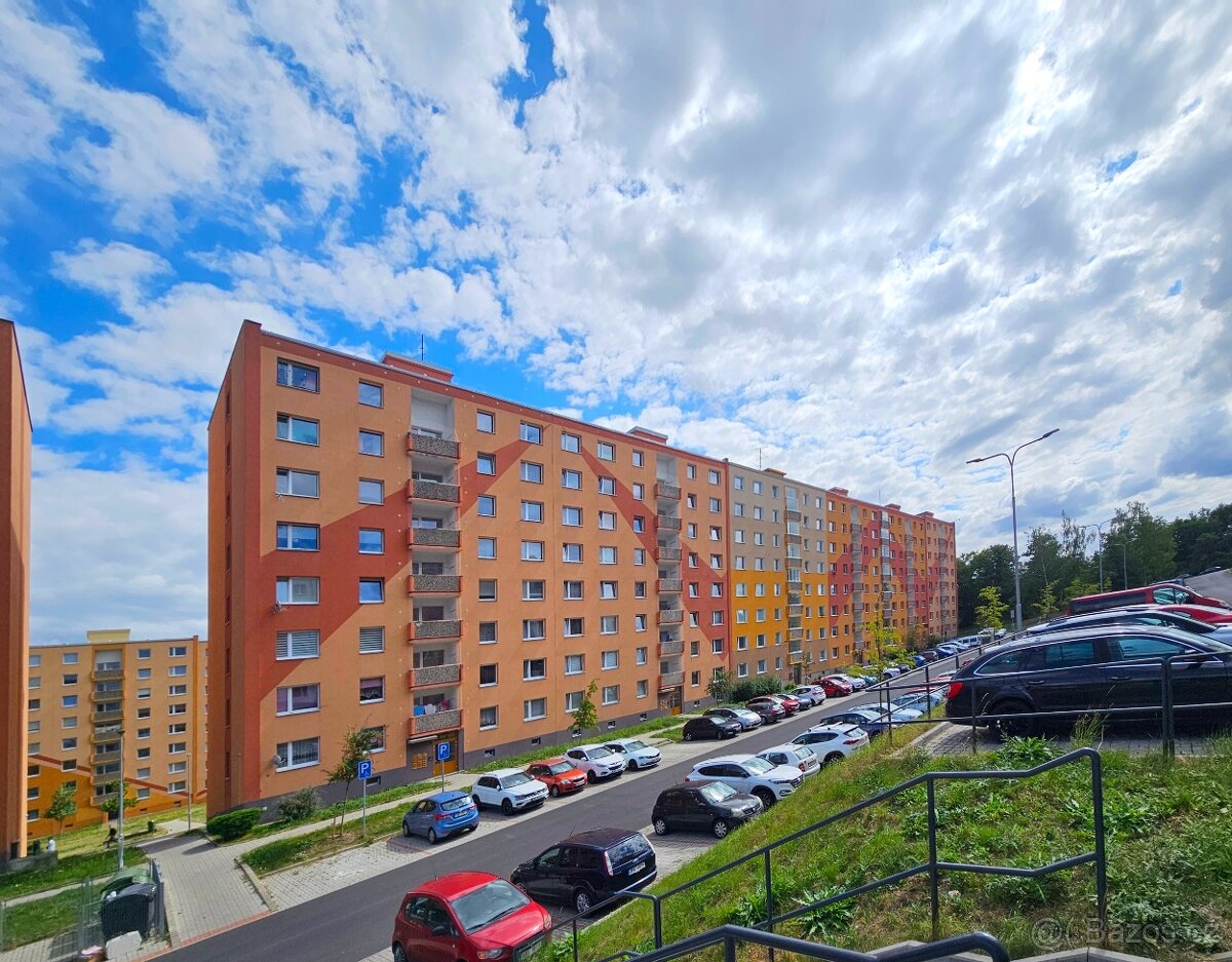 Podnájem bytu 3+1, ul. SNP, Jirkov