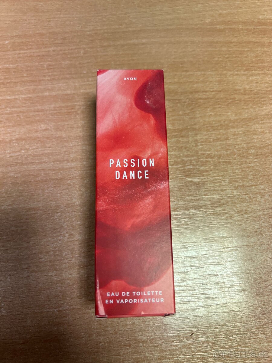 Parfém Avon