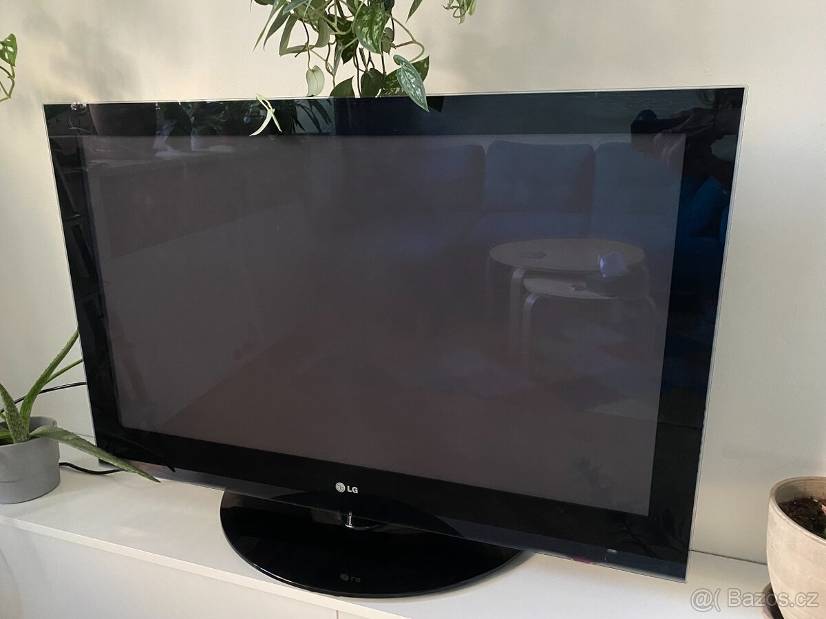 Televize LG 50PS6000 + příslušenství, vše v dobrém stavu