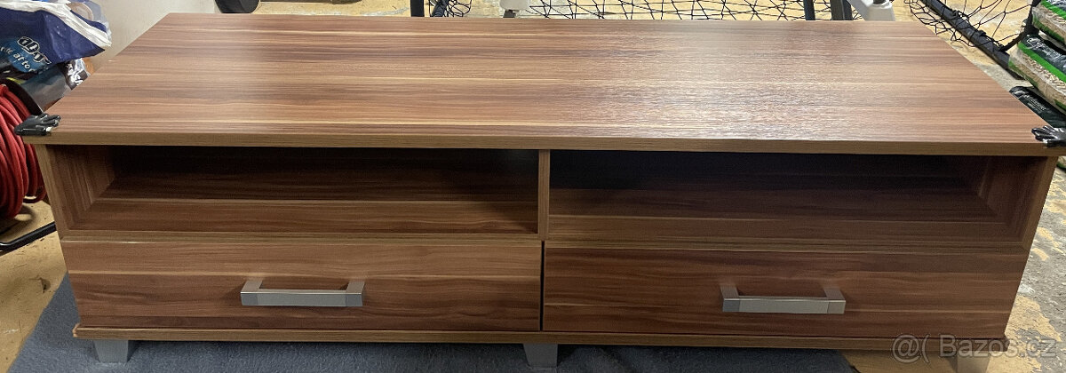 Obývákový nábytek