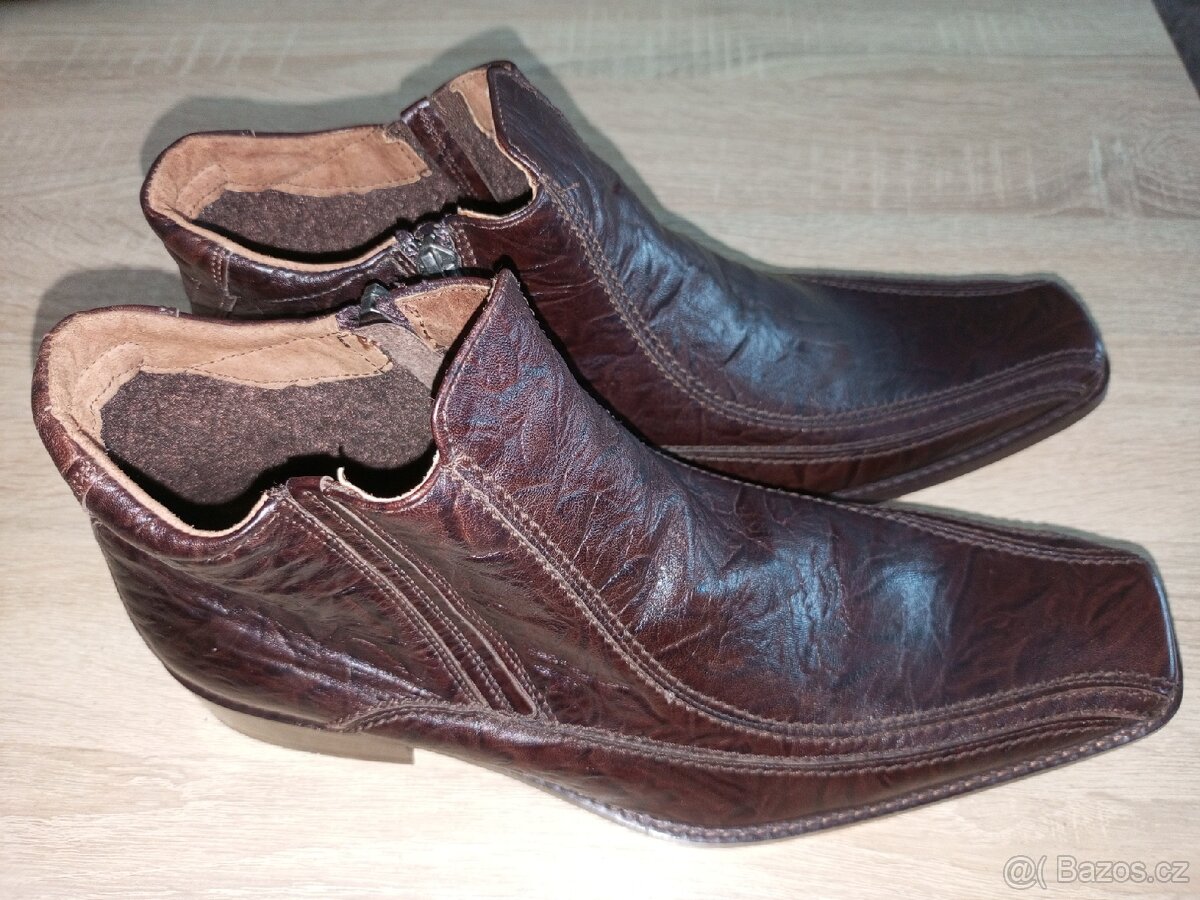 Kožené polobotky Gino Rossi – vel. 42 – NOVÉ