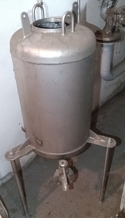 Nerezová nádrž 38L