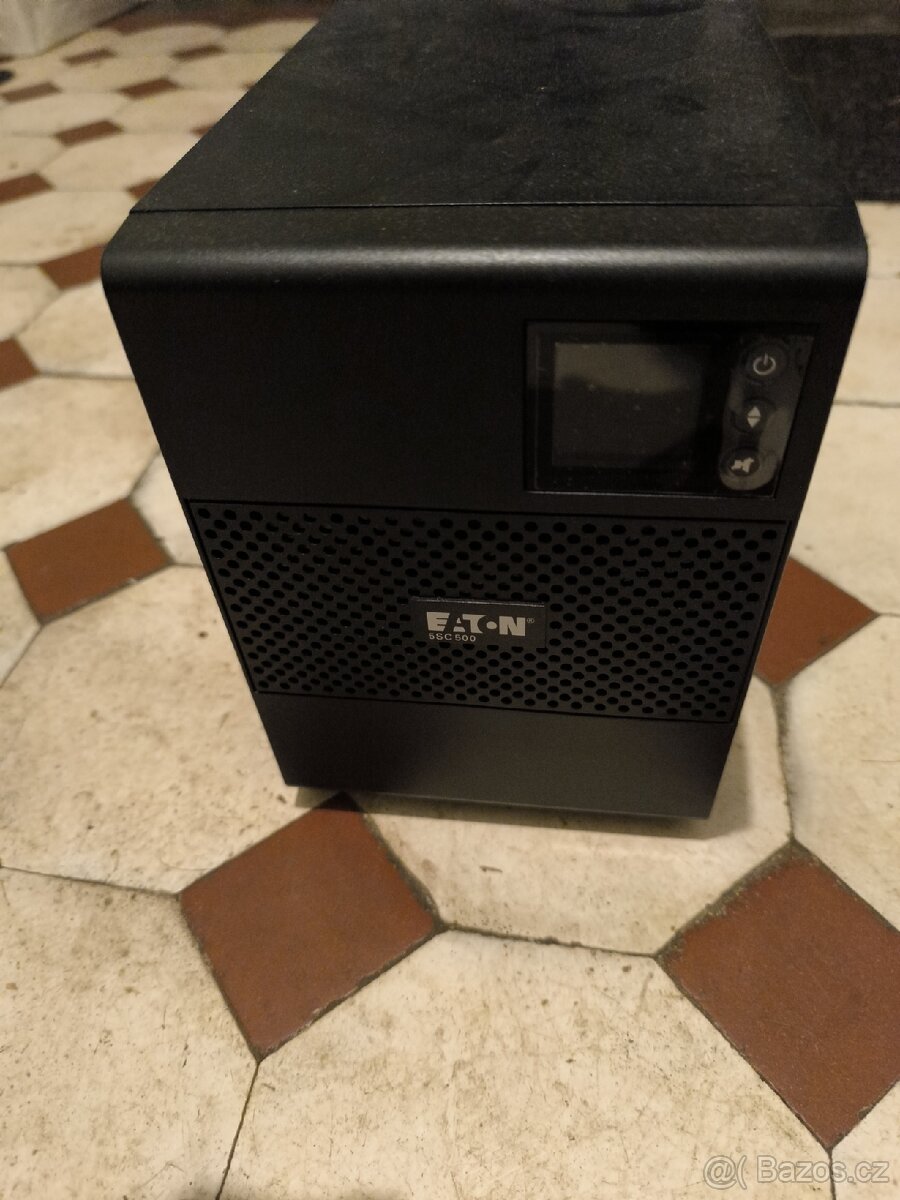 Eaton 5SC500I UPS záložní zdroj 500 VA s baterií