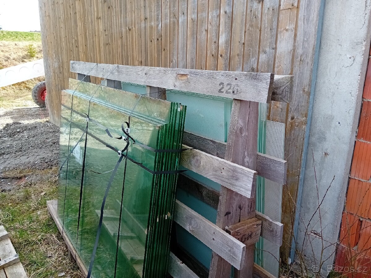 Prodám kalene sklo , vyřazené