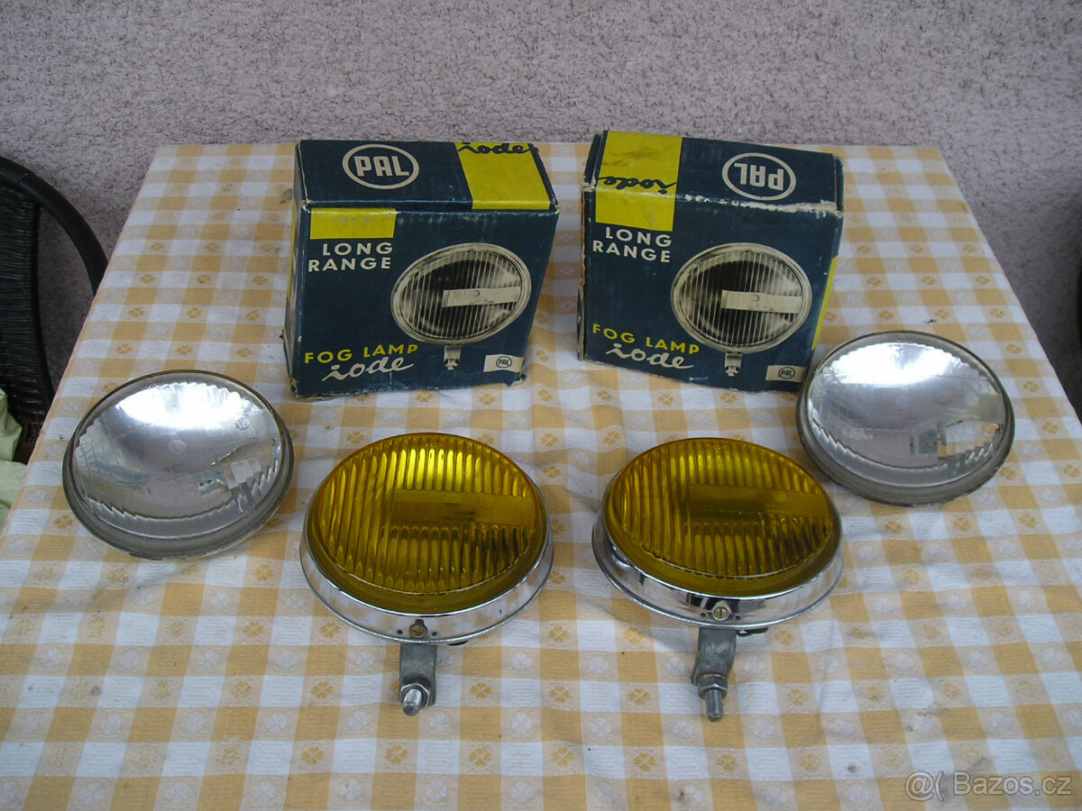 Autopal žluté mlhovka na Tatra Škoda žluté + bílé skla