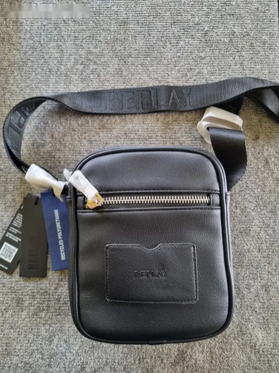Nová Pánská taška přes rameno REPLAY FM3688 000