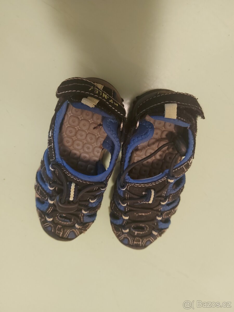 Sandále Mckinley 25