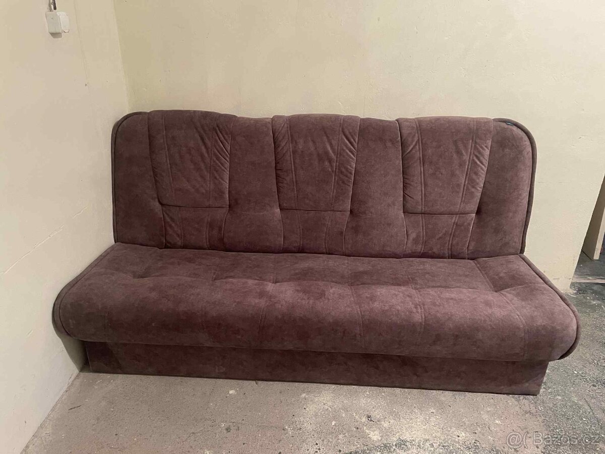 Rozkládací sedacka