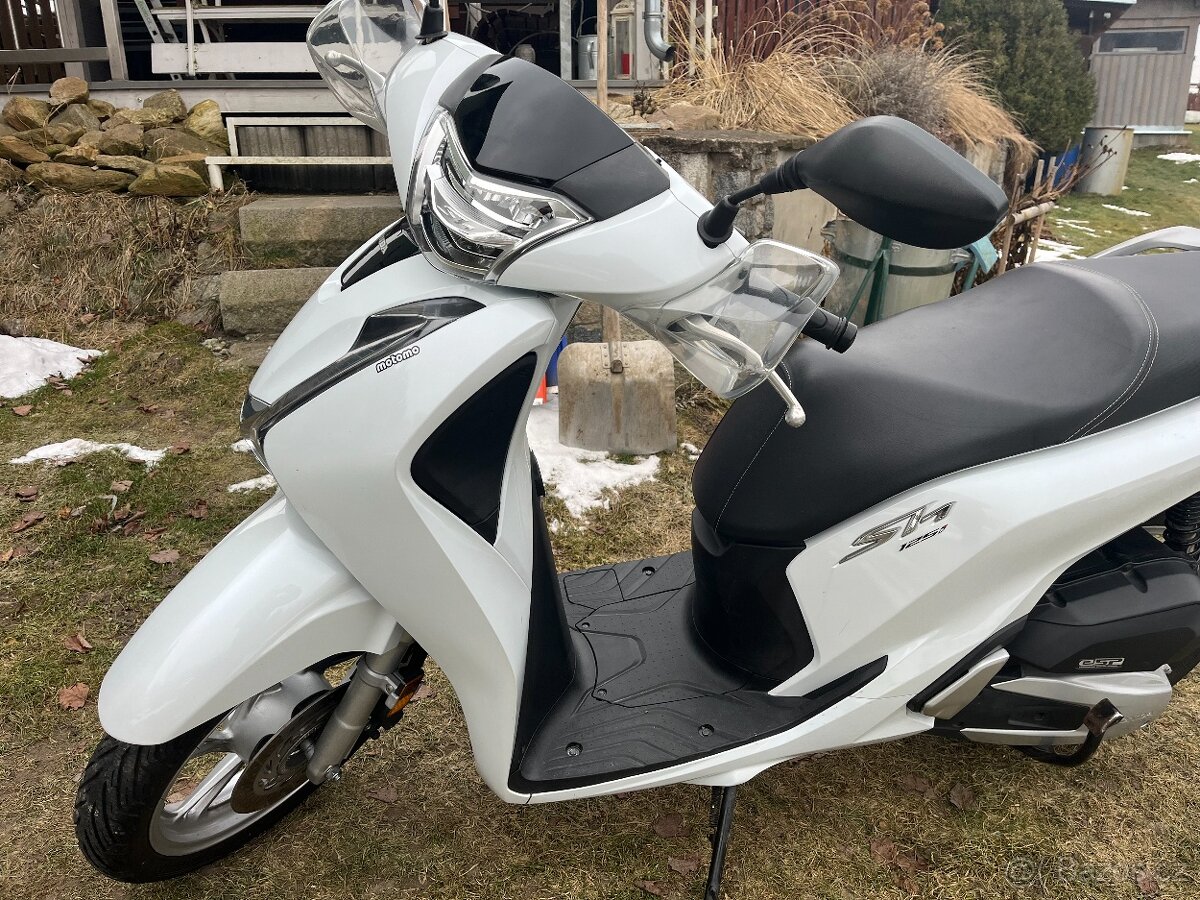 Prodám skůtr Honda SH125