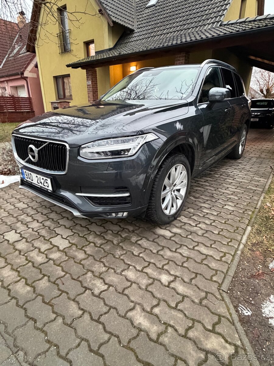 Volvo XC90 D5