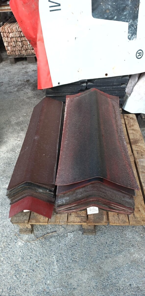 Hřebenáče ondulin