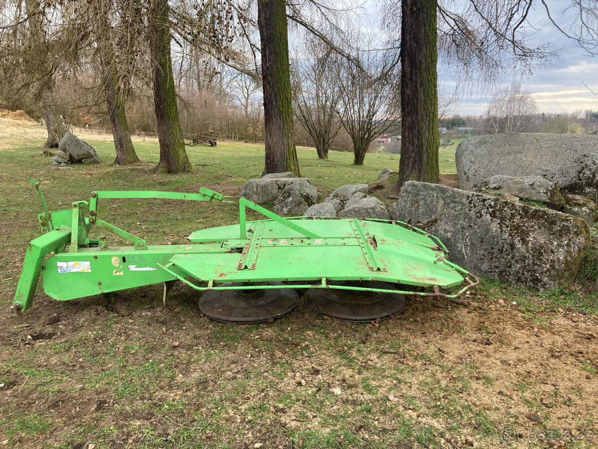 PRODÁM ROTAČNÍ SEKAČKU