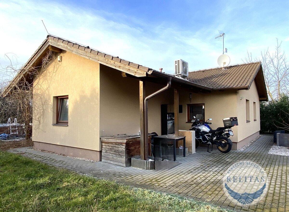 Prodej rodinného domu Dolní Jirčany 95 m², pozemky 962 m²