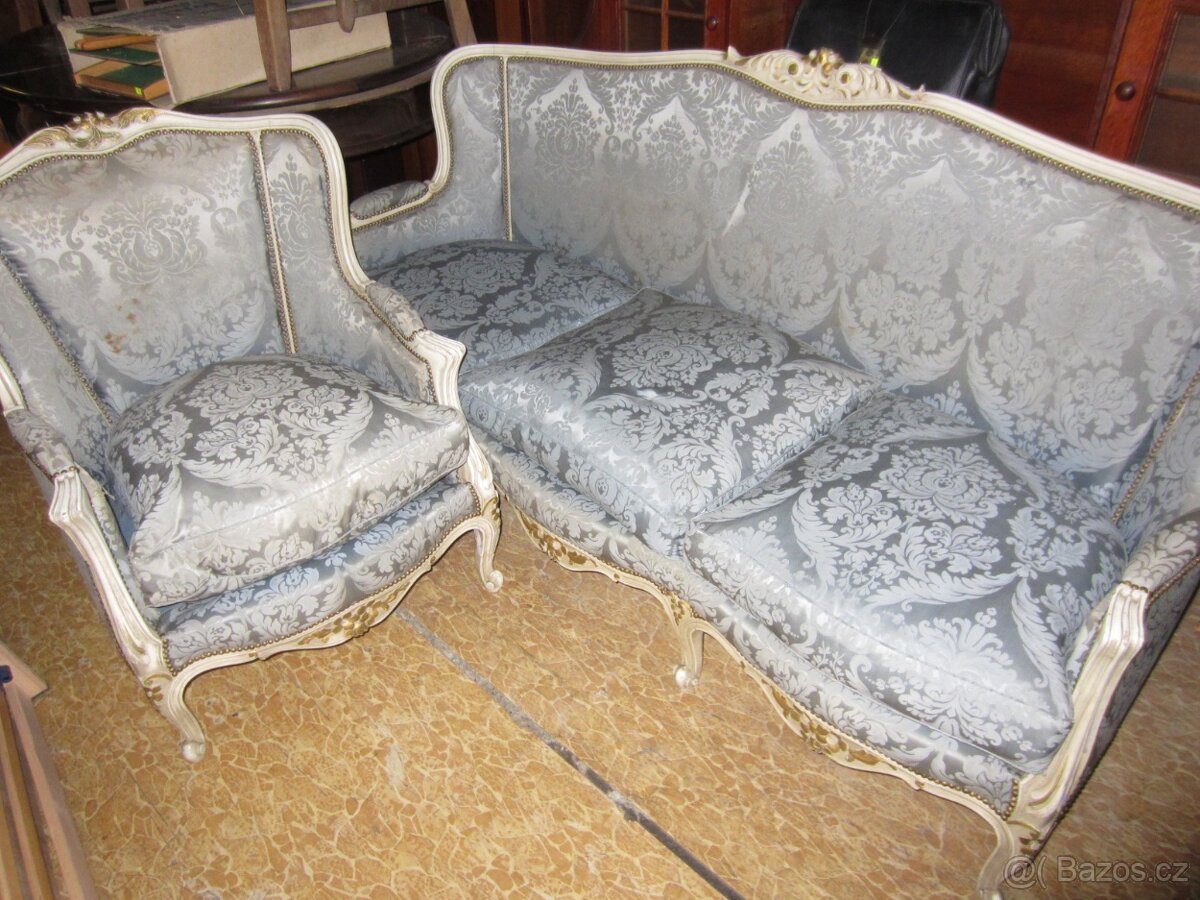 Stará sofa + křeslo