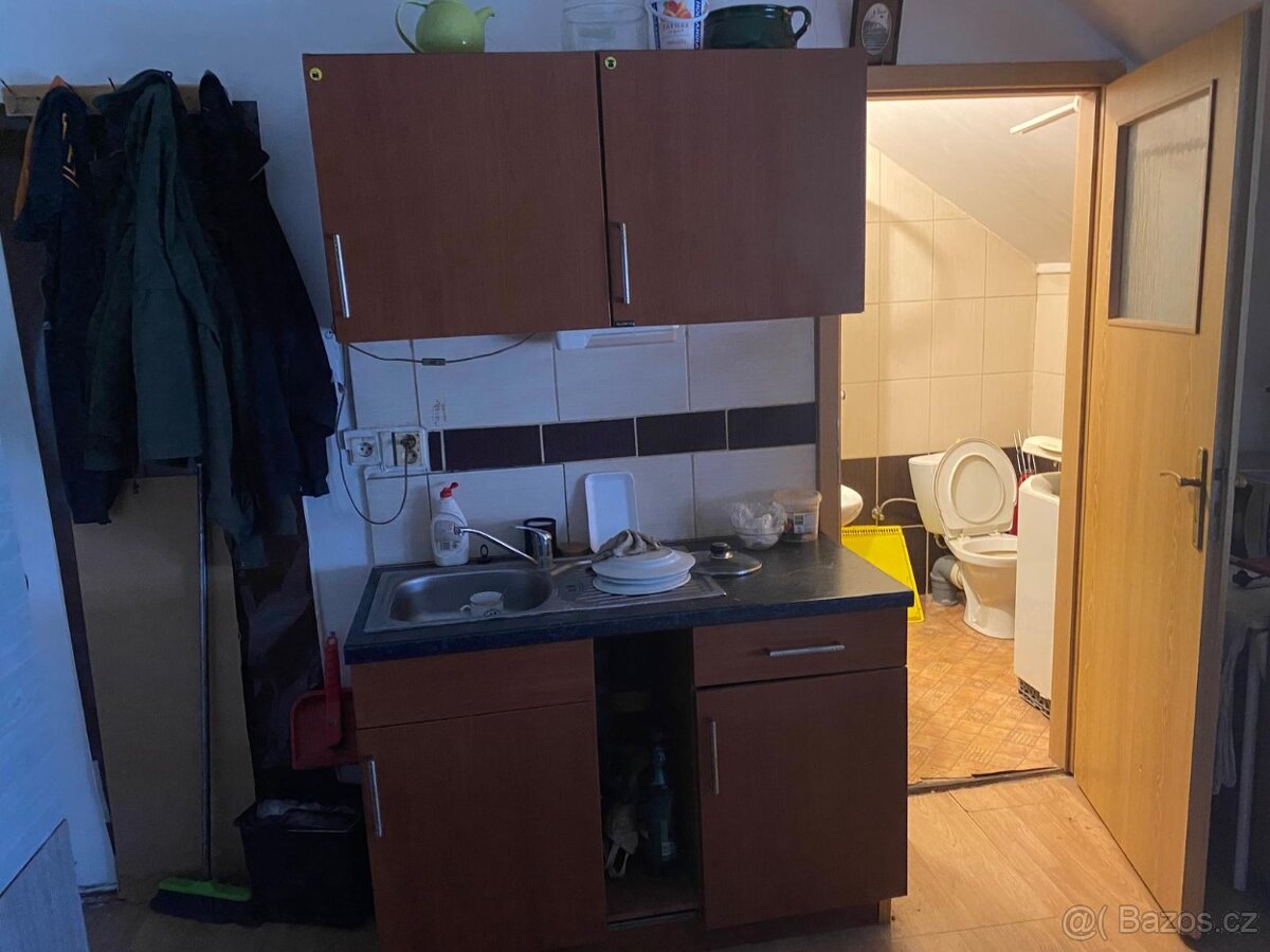 Pronájem garsonky 20 m2, v Pátku u Poděbrad